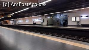 [P31] Stația de metrou Baixa-Chiado. » foto by ovidiuyepi
 - 
<span class="allrVoted glyphicon glyphicon-heart hidden" id="av1397062"></span>
<a class="m-l-10 hidden" id="sv1397062" onclick="voting_Foto_DelVot(,1397062,3414)" role="button">șterge vot <span class="glyphicon glyphicon-remove"></span></a>
<a id="v91397062" class=" c-red"  onclick="voting_Foto_SetVot(1397062)" role="button"><span class="glyphicon glyphicon-heart-empty"></span> <b>LIKE</b> = Votează poza</a> <img class="hidden"  id="f1397062W9" src="/imagini/loader.gif" border="0" /><span class="AjErrMes hidden" id="e1397062ErM"></span>