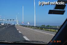 [P02] Podul Vasco da Gama - imediat dupa urcare, inca deasupra uscatului » foto by deliutza27
 - 
<span class="allrVoted glyphicon glyphicon-heart hidden" id="av194442"></span>
<a class="m-l-10 hidden" id="sv194442" onclick="voting_Foto_DelVot(,194442,3414)" role="button">șterge vot <span class="glyphicon glyphicon-remove"></span></a>
<a id="v9194442" class=" c-red"  onclick="voting_Foto_SetVot(194442)" role="button"><span class="glyphicon glyphicon-heart-empty"></span> <b>LIKE</b> = Votează poza</a> <img class="hidden"  id="f194442W9" src="/imagini/loader.gif" border="0" /><span class="AjErrMes hidden" id="e194442ErM"></span>