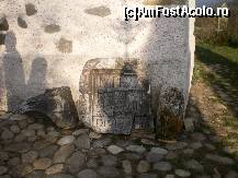 [P16] In jurul bisericii Densus - placi cu inscriptii de pe vremea romanilor » foto by presario
 - 
<span class="allrVoted glyphicon glyphicon-heart hidden" id="av60602"></span>
<a class="m-l-10 hidden" id="sv60602" onclick="voting_Foto_DelVot(,60602,3418)" role="button">șterge vot <span class="glyphicon glyphicon-remove"></span></a>
<a id="v960602" class=" c-red"  onclick="voting_Foto_SetVot(60602)" role="button"><span class="glyphicon glyphicon-heart-empty"></span> <b>LIKE</b> = Votează poza</a> <img class="hidden"  id="f60602W9" src="/imagini/loader.gif" border="0" /><span class="AjErrMes hidden" id="e60602ErM"></span>