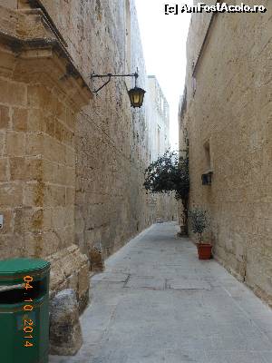 [P24] Mdina - În oraşul milenar.  » foto by iulianic
 - 
<span class="allrVoted glyphicon glyphicon-heart hidden" id="av578789"></span>
<a class="m-l-10 hidden" id="sv578789" onclick="voting_Foto_DelVot(,578789,3421)" role="button">șterge vot <span class="glyphicon glyphicon-remove"></span></a>
<a id="v9578789" class=" c-red"  onclick="voting_Foto_SetVot(578789)" role="button"><span class="glyphicon glyphicon-heart-empty"></span> <b>LIKE</b> = Votează poza</a> <img class="hidden"  id="f578789W9" src="/imagini/loader.gif" border="0" /><span class="AjErrMes hidden" id="e578789ErM"></span>