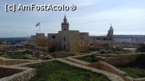 [P04] Catedrala din Gozo, văzută din interiorul Citadellei » foto by irinad
 - 
<span class="allrVoted glyphicon glyphicon-heart hidden" id="av948487"></span>
<a class="m-l-10 hidden" id="sv948487" onclick="voting_Foto_DelVot(,948487,3422)" role="button">șterge vot <span class="glyphicon glyphicon-remove"></span></a>
<a id="v9948487" class=" c-red"  onclick="voting_Foto_SetVot(948487)" role="button"><span class="glyphicon glyphicon-heart-empty"></span> <b>LIKE</b> = Votează poza</a> <img class="hidden"  id="f948487W9" src="/imagini/loader.gif" border="0" /><span class="AjErrMes hidden" id="e948487ErM"></span>
