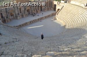 [P03] Jerash- teatrul roman » foto by negoita*
 - 
<span class="allrVoted glyphicon glyphicon-heart hidden" id="av1075370"></span>
<a class="m-l-10 hidden" id="sv1075370" onclick="voting_Foto_DelVot(,1075370,3440)" role="button">șterge vot <span class="glyphicon glyphicon-remove"></span></a>
<a id="v91075370" class=" c-red"  onclick="voting_Foto_SetVot(1075370)" role="button"><span class="glyphicon glyphicon-heart-empty"></span> <b>LIKE</b> = Votează poza</a> <img class="hidden"  id="f1075370W9" src="/imagini/loader.gif" border="0" /><span class="AjErrMes hidden" id="e1075370ErM"></span>