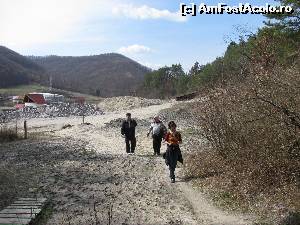 [P01] Intrarea in 'Rezervatie' » foto by PPP974273
 - 
<span class="allrVoted glyphicon glyphicon-heart hidden" id="av611981"></span>
<a class="m-l-10 hidden" id="sv611981" onclick="voting_Foto_DelVot(,611981,3441)" role="button">șterge vot <span class="glyphicon glyphicon-remove"></span></a>
<a id="v9611981" class=" c-red"  onclick="voting_Foto_SetVot(611981)" role="button"><span class="glyphicon glyphicon-heart-empty"></span> <b>LIKE</b> = Votează poza</a> <img class="hidden"  id="f611981W9" src="/imagini/loader.gif" border="0" /><span class="AjErrMes hidden" id="e611981ErM"></span>