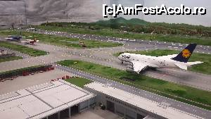 [P03] Miniatur Wunderland » foto by andraz
 - 
<span class="allrVoted glyphicon glyphicon-heart hidden" id="av679570"></span>
<a class="m-l-10 hidden" id="sv679570" onclick="voting_Foto_DelVot(,679570,3449)" role="button">șterge vot <span class="glyphicon glyphicon-remove"></span></a>
<a id="v9679570" class=" c-red"  onclick="voting_Foto_SetVot(679570)" role="button"><span class="glyphicon glyphicon-heart-empty"></span> <b>LIKE</b> = Votează poza</a> <img class="hidden"  id="f679570W9" src="/imagini/loader.gif" border="0" /><span class="AjErrMes hidden" id="e679570ErM"></span>