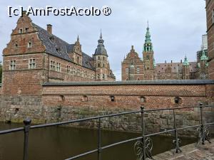 [P59] Hillerød, Castelul Frederiksborg » foto by mprofeanu
 - 
<span class="allrVoted glyphicon glyphicon-heart hidden" id="av1506272"></span>
<a class="m-l-10 hidden" id="sv1506272" onclick="voting_Foto_DelVot(,1506272,3497)" role="button">șterge vot <span class="glyphicon glyphicon-remove"></span></a>
<a id="v91506272" class=" c-red"  onclick="voting_Foto_SetVot(1506272)" role="button"><span class="glyphicon glyphicon-heart-empty"></span> <b>LIKE</b> = Votează poza</a> <img class="hidden"  id="f1506272W9" src="/imagini/loader.gif" border="0" /><span class="AjErrMes hidden" id="e1506272ErM"></span>