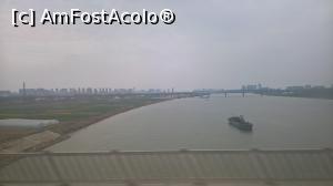 [P16] Pod peste fluviu China » foto by AZE
 - 
<span class="allrVoted glyphicon glyphicon-heart hidden" id="av856245"></span>
<a class="m-l-10 hidden" id="sv856245" onclick="voting_Foto_DelVot(,856245,3501)" role="button">șterge vot <span class="glyphicon glyphicon-remove"></span></a>
<a id="v9856245" class=" c-red"  onclick="voting_Foto_SetVot(856245)" role="button"><span class="glyphicon glyphicon-heart-empty"></span> <b>LIKE</b> = Votează poza</a> <img class="hidden"  id="f856245W9" src="/imagini/loader.gif" border="0" /><span class="AjErrMes hidden" id="e856245ErM"></span>
