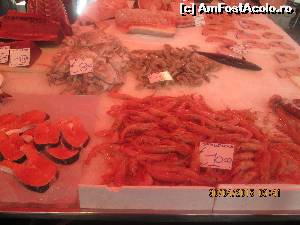 [P16] Catania, piata... tot asa.  » foto by olga
 - 
<span class="allrVoted glyphicon glyphicon-heart hidden" id="av620636"></span>
<a class="m-l-10 hidden" id="sv620636" onclick="voting_Foto_DelVot(,620636,3509)" role="button">șterge vot <span class="glyphicon glyphicon-remove"></span></a>
<a id="v9620636" class=" c-red"  onclick="voting_Foto_SetVot(620636)" role="button"><span class="glyphicon glyphicon-heart-empty"></span> <b>LIKE</b> = Votează poza</a> <img class="hidden"  id="f620636W9" src="/imagini/loader.gif" border="0" /><span class="AjErrMes hidden" id="e620636ErM"></span>