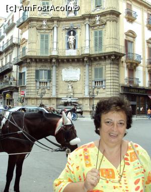 [P15] Palermo - Quattro Canti: remarcaţi statuile amplasate în nişe.  » foto by Carmen Ion
 - 
<span class="allrVoted glyphicon glyphicon-heart hidden" id="av712120"></span>
<a class="m-l-10 hidden" id="sv712120" onclick="voting_Foto_DelVot(,712120,3509)" role="button">șterge vot <span class="glyphicon glyphicon-remove"></span></a>
<a id="v9712120" class=" c-red"  onclick="voting_Foto_SetVot(712120)" role="button"><span class="glyphicon glyphicon-heart-empty"></span> <b>LIKE</b> = Votează poza</a> <img class="hidden"  id="f712120W9" src="/imagini/loader.gif" border="0" /><span class="AjErrMes hidden" id="e712120ErM"></span>