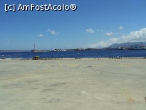 [P01] Portul din Messina şi Madonna della Lettera.  » foto by Carmen Ion
 - 
<span class="allrVoted glyphicon glyphicon-heart hidden" id="av713255"></span>
<a class="m-l-10 hidden" id="sv713255" onclick="voting_Foto_DelVot(,713255,3509)" role="button">șterge vot <span class="glyphicon glyphicon-remove"></span></a>
<a id="v9713255" class=" c-red"  onclick="voting_Foto_SetVot(713255)" role="button"><span class="glyphicon glyphicon-heart-empty"></span> <b>LIKE</b> = Votează poza</a> <img class="hidden"  id="f713255W9" src="/imagini/loader.gif" border="0" /><span class="AjErrMes hidden" id="e713255ErM"></span>