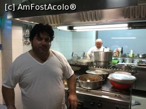 [P12] Michelangelo în bucătărie e la fel de artist ca cel ce a pictat Capela Sixtină » foto by Lila Mo
 - 
<span class="allrVoted glyphicon glyphicon-heart hidden" id="av880150"></span>
<a class="m-l-10 hidden" id="sv880150" onclick="voting_Foto_DelVot(,880150,3509)" role="button">șterge vot <span class="glyphicon glyphicon-remove"></span></a>
<a id="v9880150" class=" c-red"  onclick="voting_Foto_SetVot(880150)" role="button"><span class="glyphicon glyphicon-heart-empty"></span> <b>LIKE</b> = Votează poza</a> <img class="hidden"  id="f880150W9" src="/imagini/loader.gif" border="0" /><span class="AjErrMes hidden" id="e880150ErM"></span>