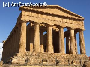 [P17] Templul Concordiei, Valle dei Templi » foto by Lila Mo
 - 
<span class="allrVoted glyphicon glyphicon-heart hidden" id="av880155"></span>
<a class="m-l-10 hidden" id="sv880155" onclick="voting_Foto_DelVot(,880155,3509)" role="button">șterge vot <span class="glyphicon glyphicon-remove"></span></a>
<a id="v9880155" class=" c-red"  onclick="voting_Foto_SetVot(880155)" role="button"><span class="glyphicon glyphicon-heart-empty"></span> <b>LIKE</b> = Votează poza</a> <img class="hidden"  id="f880155W9" src="/imagini/loader.gif" border="0" /><span class="AjErrMes hidden" id="e880155ErM"></span>