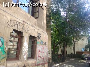 [P15] Școala de Arhitectură, București » foto by Mioritik
 - 
<span class="allrVoted glyphicon glyphicon-heart hidden" id="av1312648"></span>
<a class="m-l-10 hidden" id="sv1312648" onclick="voting_Foto_DelVot(,1312648,3511)" role="button">șterge vot <span class="glyphicon glyphicon-remove"></span></a>
<a id="v91312648" class=" c-red"  onclick="voting_Foto_SetVot(1312648)" role="button"><span class="glyphicon glyphicon-heart-empty"></span> <b>LIKE</b> = Votează poza</a> <img class="hidden"  id="f1312648W9" src="/imagini/loader.gif" border="0" /><span class="AjErrMes hidden" id="e1312648ErM"></span>