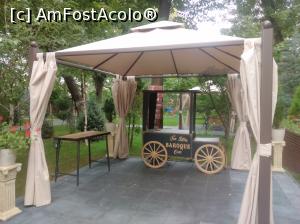 [P50] Grădina Palatului Bragadiru » foto by Mioritik
 - 
<span class="allrVoted glyphicon glyphicon-heart hidden" id="av1365133"></span>
<a class="m-l-10 hidden" id="sv1365133" onclick="voting_Foto_DelVot(,1365133,3511)" role="button">șterge vot <span class="glyphicon glyphicon-remove"></span></a>
<a id="v91365133" class=" c-red"  onclick="voting_Foto_SetVot(1365133)" role="button"><span class="glyphicon glyphicon-heart-empty"></span> <b>LIKE</b> = Votează poza</a> <img class="hidden"  id="f1365133W9" src="/imagini/loader.gif" border="0" /><span class="AjErrMes hidden" id="e1365133ErM"></span>