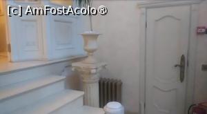 [P12] Palatul Noblesse, strada Sfinților, București » foto by Mioritik
 - 
<span class="allrVoted glyphicon glyphicon-heart hidden" id="av1396709"></span>
<a class="m-l-10 hidden" id="sv1396709" onclick="voting_Foto_DelVot(,1396709,3511)" role="button">șterge vot <span class="glyphicon glyphicon-remove"></span></a>
<a id="v91396709" class=" c-red"  onclick="voting_Foto_SetVot(1396709)" role="button"><span class="glyphicon glyphicon-heart-empty"></span> <b>LIKE</b> = Votează poza</a> <img class="hidden"  id="f1396709W9" src="/imagini/loader.gif" border="0" /><span class="AjErrMes hidden" id="e1396709ErM"></span>