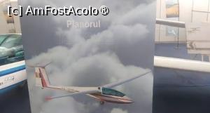 [P48] Planor &icirc;n hangare la ROMAERO Băneasa » foto by Mioritik
 - 
<span class="allrVoted glyphicon glyphicon-heart hidden" id="av1399614"></span>
<a class="m-l-10 hidden" id="sv1399614" onclick="voting_Foto_DelVot(,1399614,3511)" role="button">șterge vot <span class="glyphicon glyphicon-remove"></span></a>
<a id="v91399614" class=" c-red"  onclick="voting_Foto_SetVot(1399614)" role="button"><span class="glyphicon glyphicon-heart-empty"></span> <b>LIKE</b> = Votează poza</a> <img class="hidden"  id="f1399614W9" src="/imagini/loader.gif" border="0" /><span class="AjErrMes hidden" id="e1399614ErM"></span>