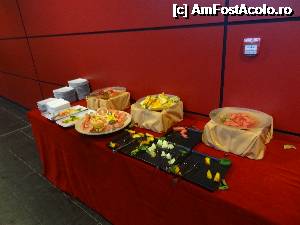 [P02] Fructe in Sectiunea VIP » foto by Marian Preda
 - 
<span class="allrVoted glyphicon glyphicon-heart hidden" id="av355934"></span>
<a class="m-l-10 hidden" id="sv355934" onclick="voting_Foto_DelVot(,355934,3511)" role="button">șterge vot <span class="glyphicon glyphicon-remove"></span></a>
<a id="v9355934" class=" c-red"  onclick="voting_Foto_SetVot(355934)" role="button"><span class="glyphicon glyphicon-heart-empty"></span> <b>LIKE</b> = Votează poza</a> <img class="hidden"  id="f355934W9" src="/imagini/loader.gif" border="0" /><span class="AjErrMes hidden" id="e355934ErM"></span>