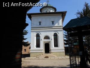 [P40] Mănăstirea Plumbuita - Biserica. » foto by iulianic
 - 
<span class="allrVoted glyphicon glyphicon-heart hidden" id="av1215854"></span>
<a class="m-l-10 hidden" id="sv1215854" onclick="voting_Foto_DelVot(,1215854,3511)" role="button">șterge vot <span class="glyphicon glyphicon-remove"></span></a>
<a id="v91215854" class=" c-red"  onclick="voting_Foto_SetVot(1215854)" role="button"><span class="glyphicon glyphicon-heart-empty"></span> <b>LIKE</b> = Votează poza</a> <img class="hidden"  id="f1215854W9" src="/imagini/loader.gif" border="0" /><span class="AjErrMes hidden" id="e1215854ErM"></span>