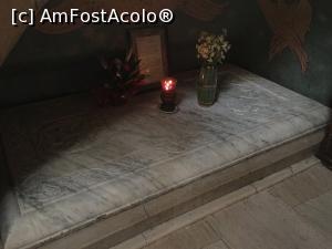 [P49] Schitul D&acirc;rvari - Morm&acirc;ntul ctitorilor. » foto by iulianic
 - 
<span class="allrVoted glyphicon glyphicon-heart hidden" id="av1215863"></span>
<a class="m-l-10 hidden" id="sv1215863" onclick="voting_Foto_DelVot(,1215863,3511)" role="button">șterge vot <span class="glyphicon glyphicon-remove"></span></a>
<a id="v91215863" class=" c-red"  onclick="voting_Foto_SetVot(1215863)" role="button"><span class="glyphicon glyphicon-heart-empty"></span> <b>LIKE</b> = Votează poza</a> <img class="hidden"  id="f1215863W9" src="/imagini/loader.gif" border="0" /><span class="AjErrMes hidden" id="e1215863ErM"></span>