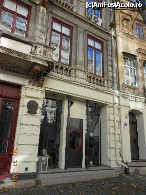 [P15] București - Centrul vechi. Casa în care s-a născut Iulia Hasdeu.  » foto by iulianic
 - 
<span class="allrVoted glyphicon glyphicon-heart hidden" id="av695819"></span>
<a class="m-l-10 hidden" id="sv695819" onclick="voting_Foto_DelVot(,695819,3511)" role="button">șterge vot <span class="glyphicon glyphicon-remove"></span></a>
<a id="v9695819" class=" c-red"  onclick="voting_Foto_SetVot(695819)" role="button"><span class="glyphicon glyphicon-heart-empty"></span> <b>LIKE</b> = Votează poza</a> <img class="hidden"  id="f695819W9" src="/imagini/loader.gif" border="0" /><span class="AjErrMes hidden" id="e695819ErM"></span>