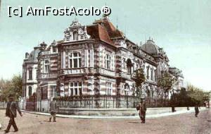 [P23] București - Casa Păucescu în perioada sa de glorie. Imagine de pe internet.  » foto by iulianic <span class="label label-default labelC_thin small">NEVOTABILĂ</span>