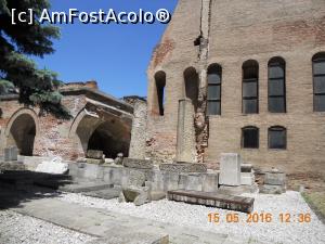 [P06] Curtea Domneasca » foto by zlatna
 - 
<span class="allrVoted glyphicon glyphicon-heart hidden" id="av798141"></span>
<a class="m-l-10 hidden" id="sv798141" onclick="voting_Foto_DelVot(,798141,3511)" role="button">șterge vot <span class="glyphicon glyphicon-remove"></span></a>
<a id="v9798141" class=" c-red"  onclick="voting_Foto_SetVot(798141)" role="button"><span class="glyphicon glyphicon-heart-empty"></span> <b>LIKE</b> = Votează poza</a> <img class="hidden"  id="f798141W9" src="/imagini/loader.gif" border="0" /><span class="AjErrMes hidden" id="e798141ErM"></span>