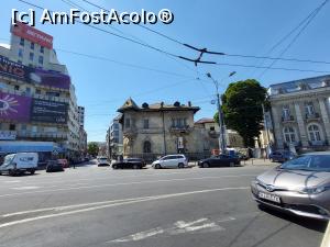 [P13] 13. Am ajuns &icirc;n Piața Romană. » foto by msnd
 - 
<span class="allrVoted glyphicon glyphicon-heart hidden" id="av1325471"></span>
<a class="m-l-10 hidden" id="sv1325471" onclick="voting_Foto_DelVot(,1325471,3511)" role="button">șterge vot <span class="glyphicon glyphicon-remove"></span></a>
<a id="v91325471" class=" c-red"  onclick="voting_Foto_SetVot(1325471)" role="button"><span class="glyphicon glyphicon-heart-empty"></span> <b>LIKE</b> = Votează poza</a> <img class="hidden"  id="f1325471W9" src="/imagini/loader.gif" border="0" /><span class="AjErrMes hidden" id="e1325471ErM"></span>