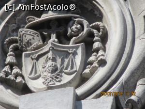 [P23] Insemne heraldice pe cladirea palatului » foto by elviramvio
 - 
<span class="allrVoted glyphicon glyphicon-heart hidden" id="av772924"></span>
<a class="m-l-10 hidden" id="sv772924" onclick="voting_Foto_DelVot(,772924,3511)" role="button">șterge vot <span class="glyphicon glyphicon-remove"></span></a>
<a id="v9772924" class=" c-red"  onclick="voting_Foto_SetVot(772924)" role="button"><span class="glyphicon glyphicon-heart-empty"></span> <b>LIKE</b> = Votează poza</a> <img class="hidden"  id="f772924W9" src="/imagini/loader.gif" border="0" /><span class="AjErrMes hidden" id="e772924ErM"></span>