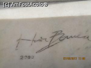 [P41] Semnătura ce pare a fi a lui H. Bernea pe fântâna ce i-a fost dedicată » foto by elviramvio
 - 
<span class="allrVoted glyphicon glyphicon-heart hidden" id="av837672"></span>
<a class="m-l-10 hidden" id="sv837672" onclick="voting_Foto_DelVot(,837672,3511)" role="button">șterge vot <span class="glyphicon glyphicon-remove"></span></a>
<a id="v9837672" class=" c-red"  onclick="voting_Foto_SetVot(837672)" role="button"><span class="glyphicon glyphicon-heart-empty"></span> <b>LIKE</b> = Votează poza</a> <img class="hidden"  id="f837672W9" src="/imagini/loader.gif" border="0" /><span class="AjErrMes hidden" id="e837672ErM"></span>