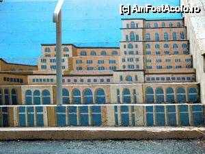 [P09] Str. Xenofon din Bucuresti, pictata pe trepte, aici find Casa Poporului » foto by ileanaxperta*
 - 
<span class="allrVoted glyphicon glyphicon-heart hidden" id="av528537"></span>
<a class="m-l-10 hidden" id="sv528537" onclick="voting_Foto_DelVot(,528537,3511)" role="button">șterge vot <span class="glyphicon glyphicon-remove"></span></a>
<a id="v9528537" class=" c-red"  onclick="voting_Foto_SetVot(528537)" role="button"><span class="glyphicon glyphicon-heart-empty"></span> <b>LIKE</b> = Votează poza</a> <img class="hidden"  id="f528537W9" src="/imagini/loader.gif" border="0" /><span class="AjErrMes hidden" id="e528537ErM"></span>