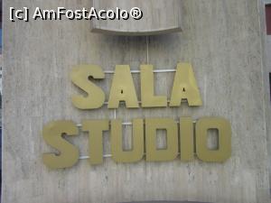 [P17] Teatrul National Bucureşti- faţada » foto by Michi
 - 
<span class="allrVoted glyphicon glyphicon-heart hidden" id="av1310282"></span>
<a class="m-l-10 hidden" id="sv1310282" onclick="voting_Foto_DelVot(,1310282,3511)" role="button">șterge vot <span class="glyphicon glyphicon-remove"></span></a>
<a id="v91310282" class=" c-red"  onclick="voting_Foto_SetVot(1310282)" role="button"><span class="glyphicon glyphicon-heart-empty"></span> <b>LIKE</b> = Votează poza</a> <img class="hidden"  id="f1310282W9" src="/imagini/loader.gif" border="0" /><span class="AjErrMes hidden" id="e1310282ErM"></span>