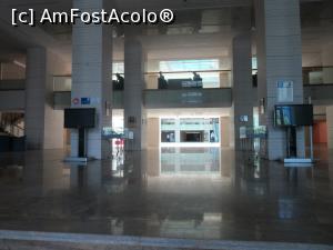 [P06] Sală de lectură la mezanin » foto by Michi
 - 
<span class="allrVoted glyphicon glyphicon-heart hidden" id="av972593"></span>
<a class="m-l-10 hidden" id="sv972593" onclick="voting_Foto_DelVot(,972593,3511)" role="button">șterge vot <span class="glyphicon glyphicon-remove"></span></a>
<a id="v9972593" class=" c-red"  onclick="voting_Foto_SetVot(972593)" role="button"><span class="glyphicon glyphicon-heart-empty"></span> <b>LIKE</b> = Votează poza</a> <img class="hidden"  id="f972593W9" src="/imagini/loader.gif" border="0" /><span class="AjErrMes hidden" id="e972593ErM"></span>