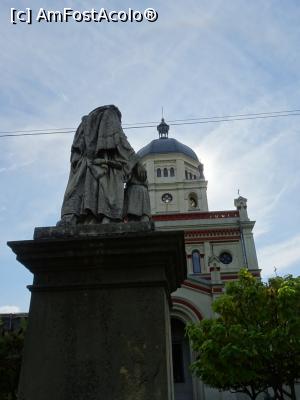 [P07] Statuia și capela din curtea Azilului &bdquo;Elena Doamna&rdquo;. » foto by tata123 🔱
 - 
<span class="allrVoted glyphicon glyphicon-heart hidden" id="av1200750"></span>
<a class="m-l-10 hidden" id="sv1200750" onclick="voting_Foto_DelVot(,1200750,3511)" role="button">șterge vot <span class="glyphicon glyphicon-remove"></span></a>
<a id="v91200750" class=" c-red"  onclick="voting_Foto_SetVot(1200750)" role="button"><span class="glyphicon glyphicon-heart-empty"></span> <b>LIKE</b> = Votează poza</a> <img class="hidden"  id="f1200750W9" src="/imagini/loader.gif" border="0" /><span class="AjErrMes hidden" id="e1200750ErM"></span>