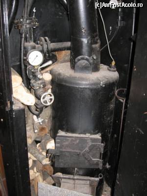 [P08] Sobă - Trenul Regal » foto by tata123 🔱
 - 
<span class="allrVoted glyphicon glyphicon-heart hidden" id="av503971"></span>
<a class="m-l-10 hidden" id="sv503971" onclick="voting_Foto_DelVot(,503971,3511)" role="button">șterge vot <span class="glyphicon glyphicon-remove"></span></a>
<a id="v9503971" class=" c-red"  onclick="voting_Foto_SetVot(503971)" role="button"><span class="glyphicon glyphicon-heart-empty"></span> <b>LIKE</b> = Votează poza</a> <img class="hidden"  id="f503971W9" src="/imagini/loader.gif" border="0" /><span class="AjErrMes hidden" id="e503971ErM"></span>