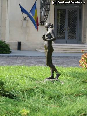 [P04] Eva – autor George Leonida - Muzeul Național de Artă al României.  » foto by tata123 🔱
 - 
<span class="allrVoted glyphicon glyphicon-heart hidden" id="av683925"></span>
<a class="m-l-10 hidden" id="sv683925" onclick="voting_Foto_DelVot(,683925,3511)" role="button">șterge vot <span class="glyphicon glyphicon-remove"></span></a>
<a id="v9683925" class=" c-red"  onclick="voting_Foto_SetVot(683925)" role="button"><span class="glyphicon glyphicon-heart-empty"></span> <b>LIKE</b> = Votează poza</a> <img class="hidden"  id="f683925W9" src="/imagini/loader.gif" border="0" /><span class="AjErrMes hidden" id="e683925ErM"></span>