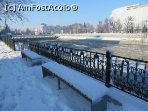 [P08] Cheiul Dâmboviței în zona Unirii - vedere spre Magazinul Unirea. » foto by tata123 🔱
 - 
<span class="allrVoted glyphicon glyphicon-heart hidden" id="av718917"></span>
<a class="m-l-10 hidden" id="sv718917" onclick="voting_Foto_DelVot(,718917,3511)" role="button">șterge vot <span class="glyphicon glyphicon-remove"></span></a>
<a id="v9718917" class=" c-red"  onclick="voting_Foto_SetVot(718917)" role="button"><span class="glyphicon glyphicon-heart-empty"></span> <b>LIKE</b> = Votează poza</a> <img class="hidden"  id="f718917W9" src="/imagini/loader.gif" border="0" /><span class="AjErrMes hidden" id="e718917ErM"></span>
