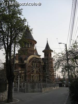 [P12] Biserica Belvedere în timpul lucrărilor din 2009 - Sector 6, București.  » foto by tata123 🔱
 - 
<span class="allrVoted glyphicon glyphicon-heart hidden" id="av803536"></span>
<a class="m-l-10 hidden" id="sv803536" onclick="voting_Foto_DelVot(,803536,3511)" role="button">șterge vot <span class="glyphicon glyphicon-remove"></span></a>
<a id="v9803536" class=" c-red"  onclick="voting_Foto_SetVot(803536)" role="button"><span class="glyphicon glyphicon-heart-empty"></span> <b>LIKE</b> = Votează poza</a> <img class="hidden"  id="f803536W9" src="/imagini/loader.gif" border="0" /><span class="AjErrMes hidden" id="e803536ErM"></span>