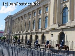 [P15] 16 august 2016 - ceremonie funerară la Palatul Regal.  » foto by tata123 🔱
 - 
<span class="allrVoted glyphicon glyphicon-heart hidden" id="av928062"></span>
<a class="m-l-10 hidden" id="sv928062" onclick="voting_Foto_DelVot(,928062,3511)" role="button">șterge vot <span class="glyphicon glyphicon-remove"></span></a>
<a id="v9928062" class=" c-red"  onclick="voting_Foto_SetVot(928062)" role="button"><span class="glyphicon glyphicon-heart-empty"></span> <b>LIKE</b> = Votează poza</a> <img class="hidden"  id="f928062W9" src="/imagini/loader.gif" border="0" /><span class="AjErrMes hidden" id="e928062ErM"></span>
