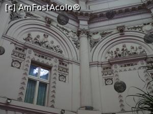 [P07] Fațade laterale în rotondă - Pasajul Macca-Villacrosse.  » foto by tata123 🔱
 - 
<span class="allrVoted glyphicon glyphicon-heart hidden" id="av1034314"></span>
<a class="m-l-10 hidden" id="sv1034314" onclick="voting_Foto_DelVot(,1034314,3511)" role="button">șterge vot <span class="glyphicon glyphicon-remove"></span></a>
<a id="v91034314" class=" c-red"  onclick="voting_Foto_SetVot(1034314)" role="button"><span class="glyphicon glyphicon-heart-empty"></span> <b>LIKE</b> = Votează poza</a> <img class="hidden"  id="f1034314W9" src="/imagini/loader.gif" border="0" /><span class="AjErrMes hidden" id="e1034314ErM"></span>