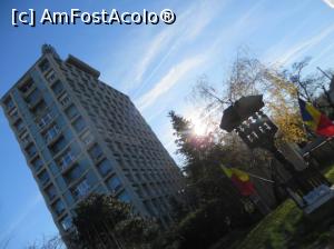 [P18] La sediul TVR au murit oameni...  » foto by tata123 🔱
 - 
<span class="allrVoted glyphicon glyphicon-heart hidden" id="av1133995"></span>
<a class="m-l-10 hidden" id="sv1133995" onclick="voting_Foto_DelVot(,1133995,3511)" role="button">șterge vot <span class="glyphicon glyphicon-remove"></span></a>
<a id="v91133995" class=" c-red"  onclick="voting_Foto_SetVot(1133995)" role="button"><span class="glyphicon glyphicon-heart-empty"></span> <b>LIKE</b> = Votează poza</a> <img class="hidden"  id="f1133995W9" src="/imagini/loader.gif" border="0" /><span class="AjErrMes hidden" id="e1133995ErM"></span>