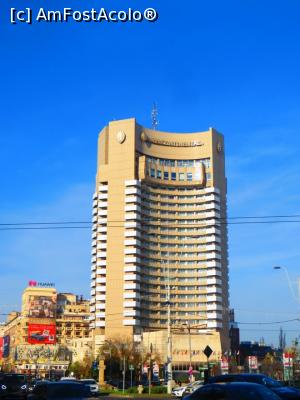 [P09] Piața Universității (21 Decembrie 1989) și Hotelul Intercontinental.  » foto by tata123 🔱
 - 
<span class="allrVoted glyphicon glyphicon-heart hidden" id="av1133981"></span>
<a class="m-l-10 hidden" id="sv1133981" onclick="voting_Foto_DelVot(,1133981,3511)" role="button">șterge vot <span class="glyphicon glyphicon-remove"></span></a>
<a id="v91133981" class=" c-red"  onclick="voting_Foto_SetVot(1133981)" role="button"><span class="glyphicon glyphicon-heart-empty"></span> <b>LIKE</b> = Votează poza</a> <img class="hidden"  id="f1133981W9" src="/imagini/loader.gif" border="0" /><span class="AjErrMes hidden" id="e1133981ErM"></span>
