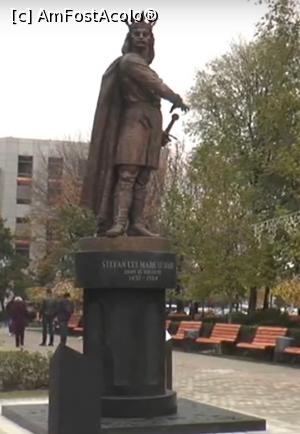 [P22] Bustul lui Ștefan cel Mare - Parcul Obor - prelucrare Internet.  » foto by tata123 🔱 <span class="label label-default labelC_thin small">NEVOTABILĂ</span>