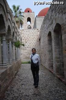 [P10] Culoarele interioare, stiluri normande si arabe » foto by ancamariagadea*
 - 
<span class="allrVoted glyphicon glyphicon-heart hidden" id="av59027"></span>
<a class="m-l-10 hidden" id="sv59027" onclick="voting_Foto_DelVot(,59027,3527)" role="button">șterge vot <span class="glyphicon glyphicon-remove"></span></a>
<a id="v959027" class=" c-red"  onclick="voting_Foto_SetVot(59027)" role="button"><span class="glyphicon glyphicon-heart-empty"></span> <b>LIKE</b> = Votează poza</a> <img class="hidden"  id="f59027W9" src="/imagini/loader.gif" border="0" /><span class="AjErrMes hidden" id="e59027ErM"></span>