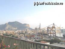 [P01] Palermo-portul si muntele Pelegrino vazute de pe terasa hotelului. » foto by Michi
 - 
<span class="allrVoted glyphicon glyphicon-heart hidden" id="av66353"></span>
<a class="m-l-10 hidden" id="sv66353" onclick="voting_Foto_DelVot(,66353,3527)" role="button">șterge vot <span class="glyphicon glyphicon-remove"></span></a>
<a id="v966353" class=" c-red"  onclick="voting_Foto_SetVot(66353)" role="button"><span class="glyphicon glyphicon-heart-empty"></span> <b>LIKE</b> = Votează poza</a> <img class="hidden"  id="f66353W9" src="/imagini/loader.gif" border="0" /><span class="AjErrMes hidden" id="e66353ErM"></span>