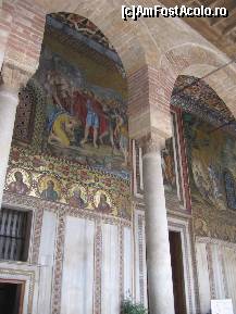 [P09] Palermo-capela Palatina, intrare. » foto by Michi
 - 
<span class="allrVoted glyphicon glyphicon-heart hidden" id="av66362"></span>
<a class="m-l-10 hidden" id="sv66362" onclick="voting_Foto_DelVot(,66362,3527)" role="button">șterge vot <span class="glyphicon glyphicon-remove"></span></a>
<a id="v966362" class=" c-red"  onclick="voting_Foto_SetVot(66362)" role="button"><span class="glyphicon glyphicon-heart-empty"></span> <b>LIKE</b> = Votează poza</a> <img class="hidden"  id="f66362W9" src="/imagini/loader.gif" border="0" /><span class="AjErrMes hidden" id="e66362ErM"></span>