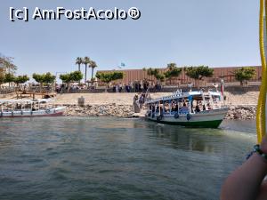 [P47] Cu barca pe Nil; clădirea maro din paln &icirc;ndepărat este Muzeul din Luxor. » foto by maryka
 - 
<span class="allrVoted glyphicon glyphicon-heart hidden" id="av1223882"></span>
<a class="m-l-10 hidden" id="sv1223882" onclick="voting_Foto_DelVot(,1223882,3529)" role="button">șterge vot <span class="glyphicon glyphicon-remove"></span></a>
<a id="v91223882" class=" c-red"  onclick="voting_Foto_SetVot(1223882)" role="button"><span class="glyphicon glyphicon-heart-empty"></span> <b>LIKE</b> = Votează poza</a> <img class="hidden"  id="f1223882W9" src="/imagini/loader.gif" border="0" /><span class="AjErrMes hidden" id="e1223882ErM"></span>