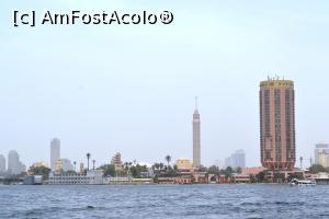 [P18] Pe Nil-&icirc;n fundal Zamalek și Cairo Tower » foto by AZE
 - 
<span class="allrVoted glyphicon glyphicon-heart hidden" id="av1313953"></span>
<a class="m-l-10 hidden" id="sv1313953" onclick="voting_Foto_DelVot(,1313953,3529)" role="button">șterge vot <span class="glyphicon glyphicon-remove"></span></a>
<a id="v91313953" class=" c-red"  onclick="voting_Foto_SetVot(1313953)" role="button"><span class="glyphicon glyphicon-heart-empty"></span> <b>LIKE</b> = Votează poza</a> <img class="hidden"  id="f1313953W9" src="/imagini/loader.gif" border="0" /><span class="AjErrMes hidden" id="e1313953ErM"></span>