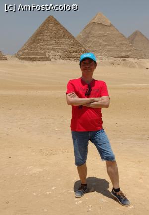 [P28] Panoramic Point of the Pyramids. In spatele meu se află construcții care reprezintă unul din marile mistere din istoria omenirii. » foto by ovidiuyepi
 - 
<span class="allrVoted glyphicon glyphicon-heart hidden" id="av1365383"></span>
<a class="m-l-10 hidden" id="sv1365383" onclick="voting_Foto_DelVot(,1365383,3529)" role="button">șterge vot <span class="glyphicon glyphicon-remove"></span></a>
<a id="v91365383" class=" c-red"  onclick="voting_Foto_SetVot(1365383)" role="button"><span class="glyphicon glyphicon-heart-empty"></span> <b>LIKE</b> = Votează poza</a> <img class="hidden"  id="f1365383W9" src="/imagini/loader.gif" border="0" /><span class="AjErrMes hidden" id="e1365383ErM"></span>