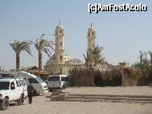 [P05] Moscheea din Oaza. » foto by costin1968
 - 
<span class="allrVoted glyphicon glyphicon-heart hidden" id="av153047"></span>
<a class="m-l-10 hidden" id="sv153047" onclick="voting_Foto_DelVot(,153047,3529)" role="button">șterge vot <span class="glyphicon glyphicon-remove"></span></a>
<a id="v9153047" class=" c-red"  onclick="voting_Foto_SetVot(153047)" role="button"><span class="glyphicon glyphicon-heart-empty"></span> <b>LIKE</b> = Votează poza</a> <img class="hidden"  id="f153047W9" src="/imagini/loader.gif" border="0" /><span class="AjErrMes hidden" id="e153047ErM"></span>