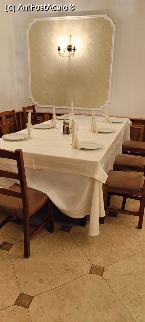 [P19] Masă în restaurnat. » foto by tata123 🔱
 - 
<span class="allrVoted glyphicon glyphicon-heart hidden" id="av1480506"></span>
<a class="m-l-10 hidden" id="sv1480506" onclick="voting_Foto_DelVot(,1480506,3530)" role="button">șterge vot <span class="glyphicon glyphicon-remove"></span></a>
<a id="v91480506" class=" c-red"  onclick="voting_Foto_SetVot(1480506)" role="button"><span class="glyphicon glyphicon-heart-empty"></span> <b>LIKE</b> = Votează poza</a> <img class="hidden"  id="f1480506W9" src="/imagini/loader.gif" border="0" /><span class="AjErrMes hidden" id="e1480506ErM"></span>