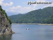 [P3x] Daca as fi avut suficient tupeu poate as fi facut si eu o plimbare cu barcuta pe Bicaz...cred ca e mai mult decat minunata senzatia » foto by mili1983
 - 
<span class="allrVoted glyphicon glyphicon-heart hidden" id="av24391"></span>
<a class="m-l-10 hidden" id="sv24391" onclick="voting_Foto_DelVot(,24391,3531)" role="button">șterge vot <span class="glyphicon glyphicon-remove"></span></a>
<a id="v924391" class=" c-red"  onclick="voting_Foto_SetVot(24391)" role="button"><span class="glyphicon glyphicon-heart-empty"></span> <b>LIKE</b> = Votează poza</a> <img class="hidden"  id="f24391W9" src="/imagini/loader.gif" border="0" /><span class="AjErrMes hidden" id="e24391ErM"></span>